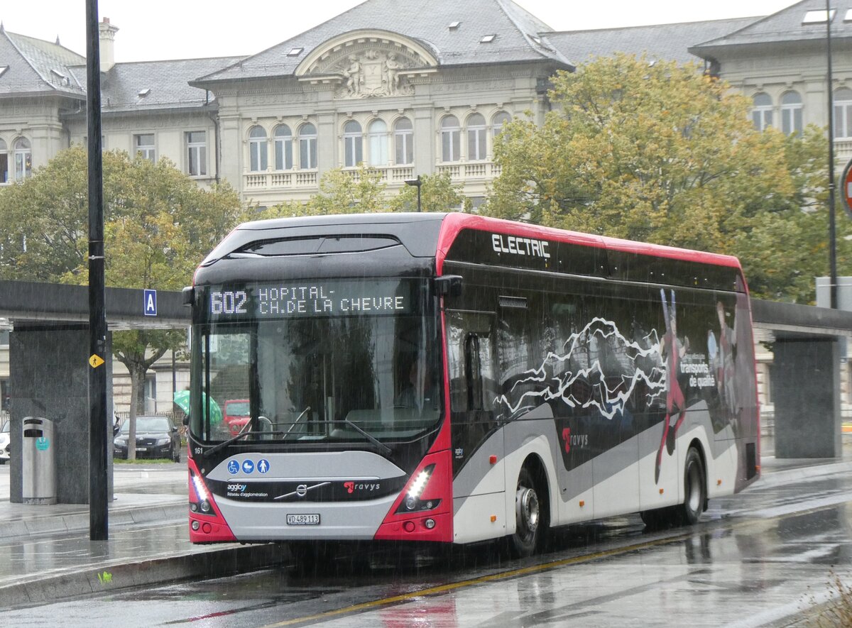 (267'656) - TRAVYS Yverdon - Nr. 161/VD 489'113 - eVolvo am 1. Oktober 2024 beim Bahnhof Yverdon