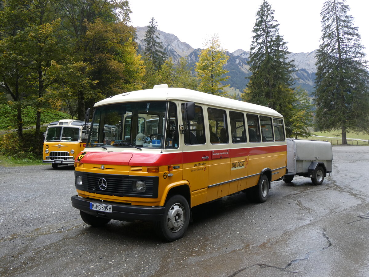 (268'064) - Aus Deutschland: Hahn, M�nchen - Nr. 6/M-MB 309H - Mercedes (ex M�ller, CH-Ennetmoos Nr. 6; ex Portenier, CH-Adelboden Nr. 6/PID 492; ex Geiger, CH-Adelboden Nr. 6) am 12. Oktober 2024 in Kiental, Tschingel