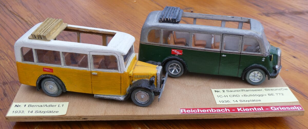 (268'099) - Geiger, Adelboden - Nr. 1 - Saurer/Adler + Nr. 2 - Saurer/R&Str. am 12. Oktober 2024 auf dem Bundl�ger (Holzmodelle)