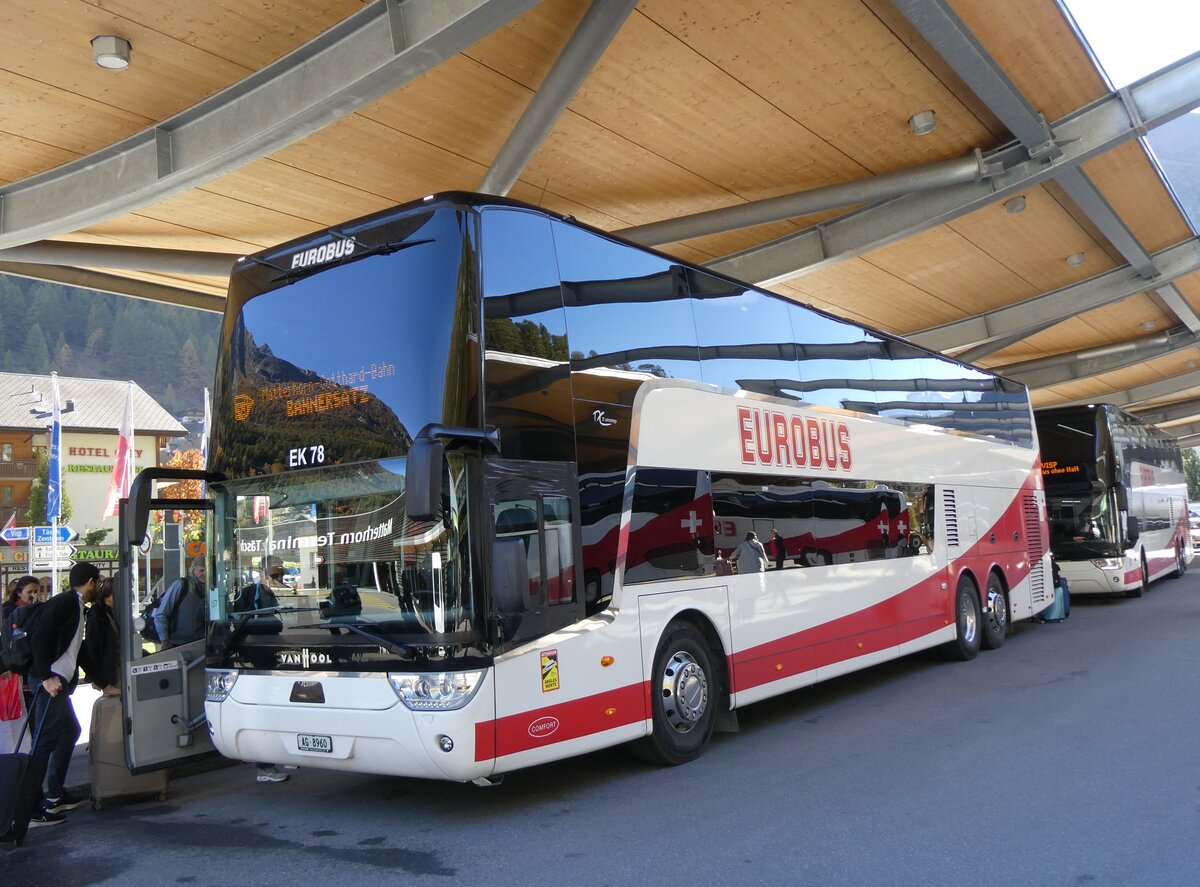 (268'336) - Knecht, Windisch - Nr. 78/AG 8960 - Van Hool am 21. Oktober 2024 beim Bahnhof T�sch