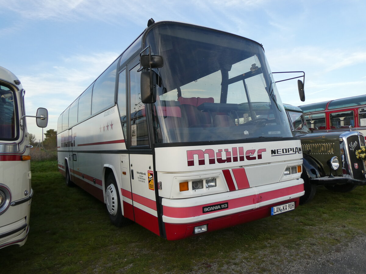 (268'474) - Aus Deutschland: M�ller, Heiden (Auw�rter) - LAN-KA 90H - Neoplan am 25. Oktober 2024 in Kintzheim, Cigoland