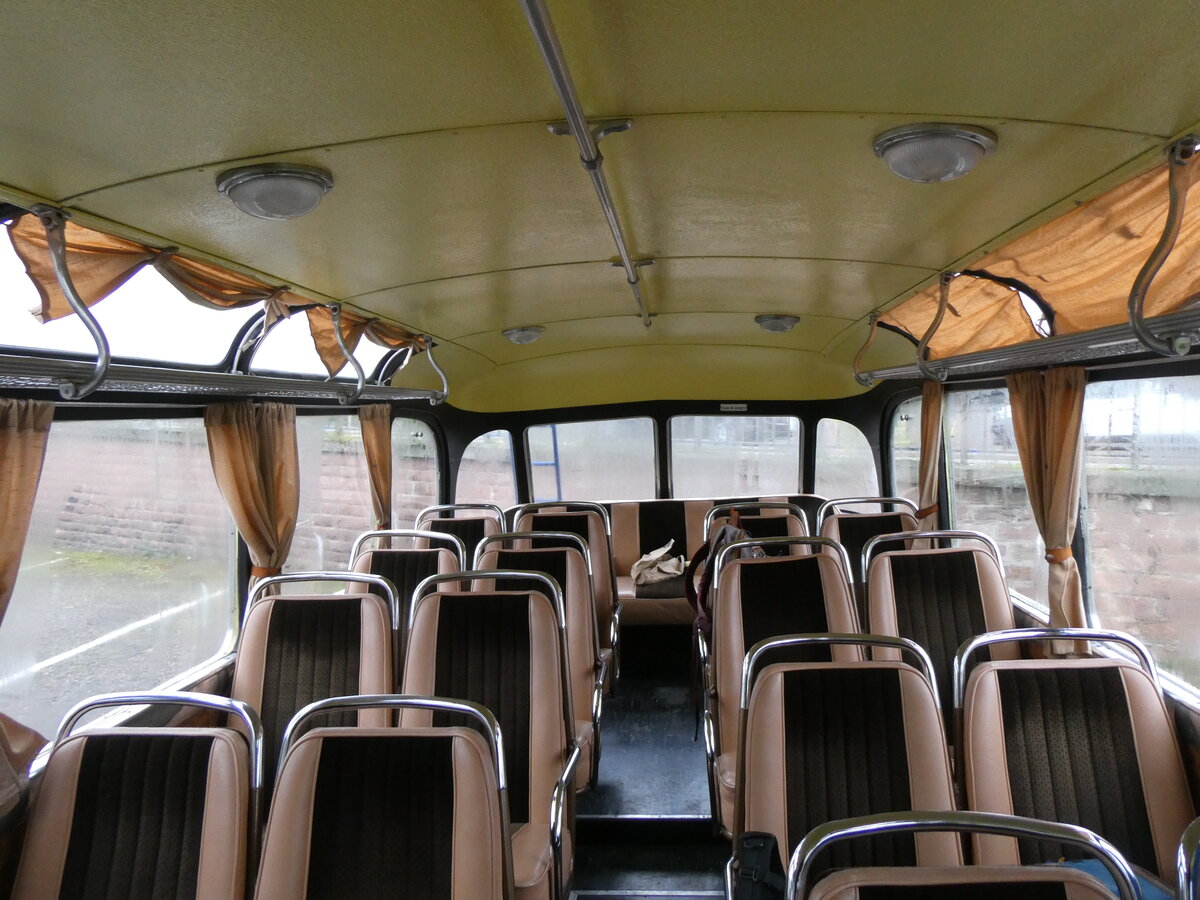 (268'534) - Flecher, Ohnenheim - DZ 507 MG - Saurer/Di Rosa am 26. Oktober 2024 in Ribeauvill�, Parkplatz (Innenaufnahme)