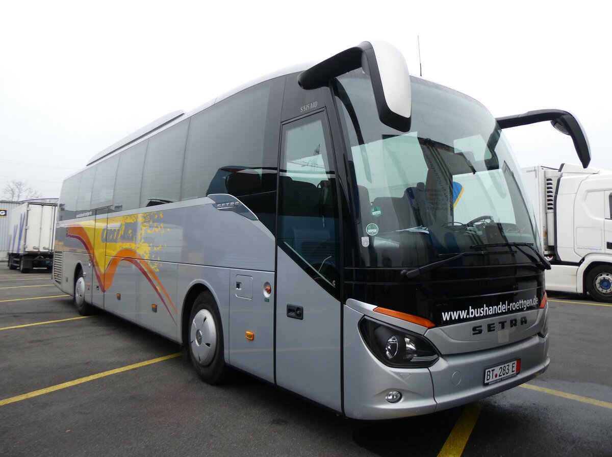 (269'121) - Aus Deutschland: R�ttgen, Untersteinach - BT 283 E - Setra (ex Ohler, A-Pettenbach) am 10. November 2024 in Kerzers, Interbus