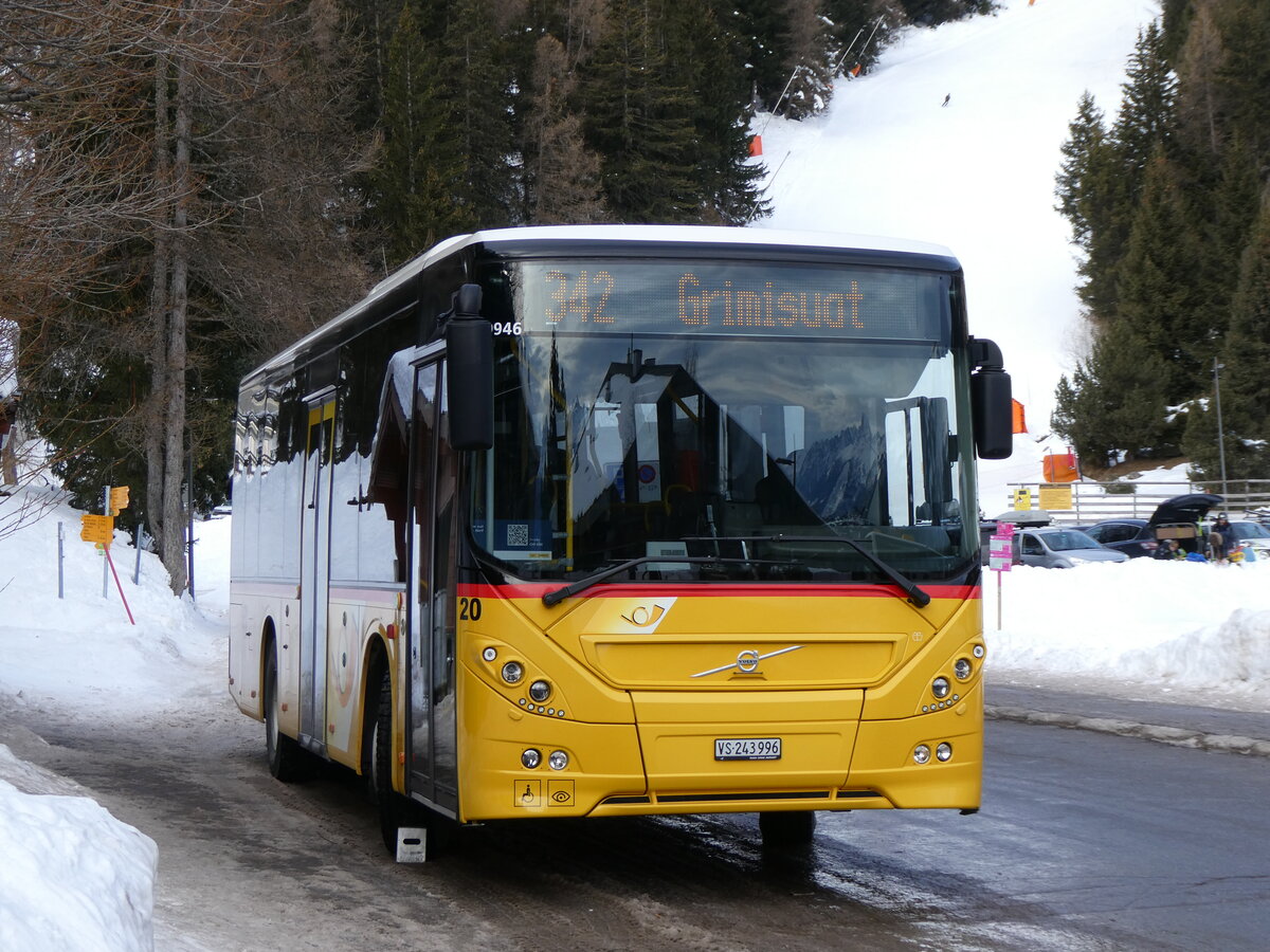 (270'544) - PostAuto wallis - Nr. 20/VS 243'996/PID 10'946 - Volvo am 2. Januar 2025 in Anz�re, T�l�cabine