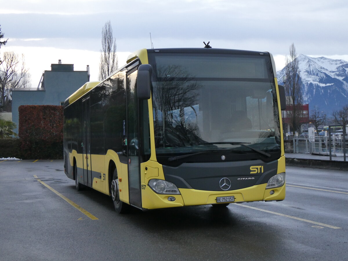 (270'682) - STI Thun - Nr. 157/BE 752'157 - Mercedes am 6. Januar 2025 bei der Schiffl�ndte Thun