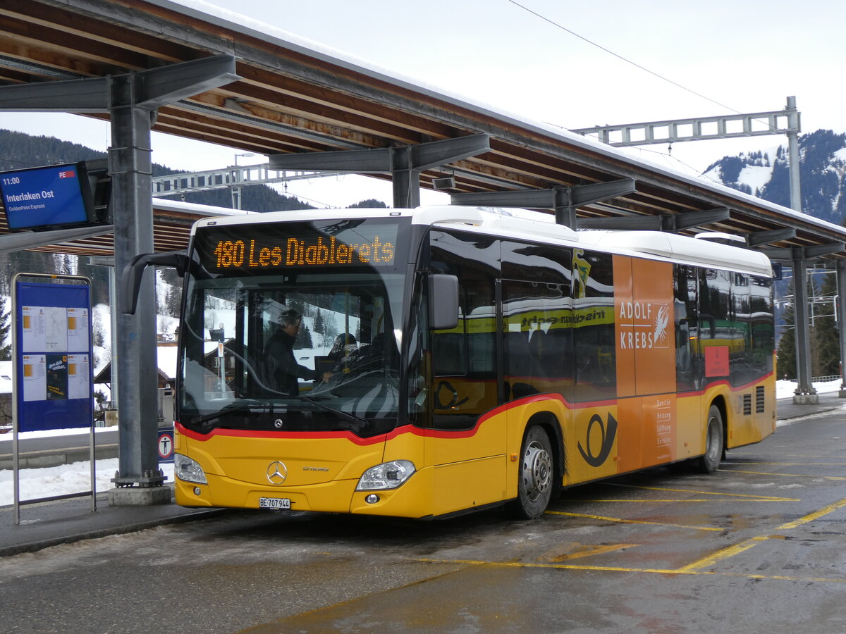 (270'687) - PostAuto Bern - BE 707'944/PID 12'071 - Mercedes (ex K�bli, Gstaad) am 6. Januar 2025 beim Bahnhof Gstaad