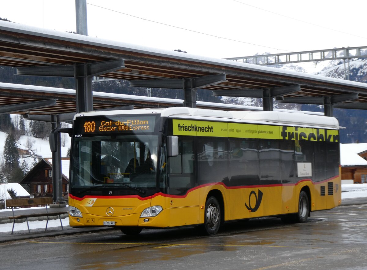 (270'696) - PostAuto Bern - BE 707'943/PID 11'857 - Mercedes (ex K�bli, Gstaad; ex PostAuto BE 538'988; ex PostAuto Bern BE 653'386) am 6. Januar 2025 beim Bahnhof Gstaad