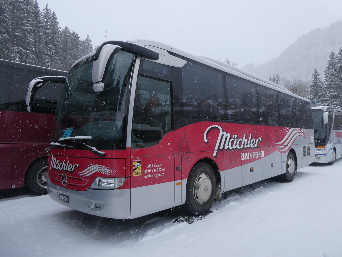 (271'012) - M�chler, Siebnen - SZ 5328 - Mercedes am 11. Januar 2025 in Adelboden, ASB
