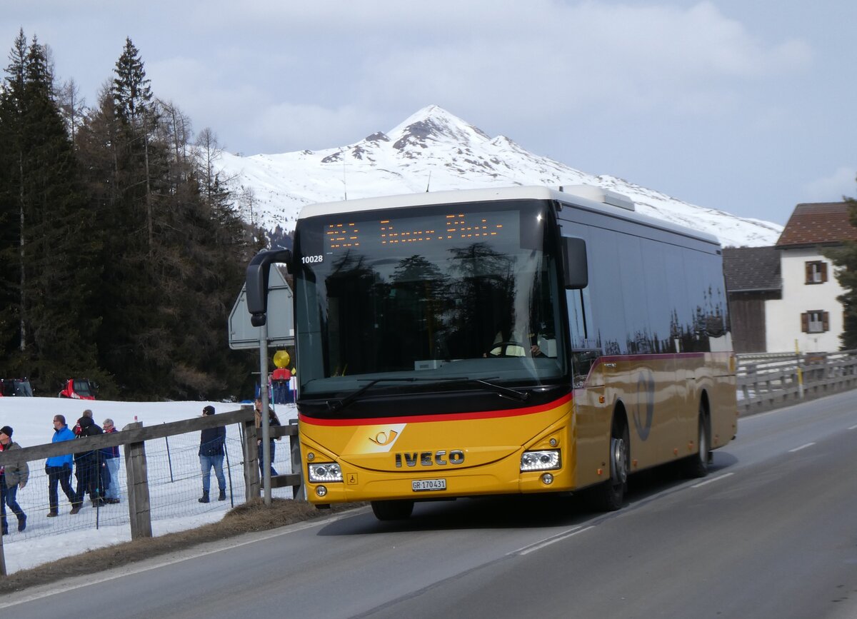 (272'387) - PostAuto Graub�nden - GR 170'431/PID 10'028 - Iveco am 22. Februar 2025 in Lantsch/Lenz, Biathlon-WM