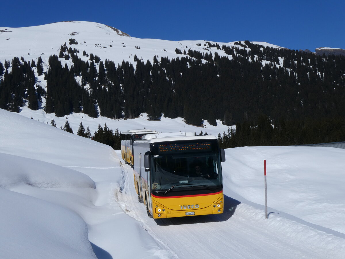 (272'588) - Fl�ck, Brienz - Nr. 27/BE 868'727/PID 11'669 - Iveco am 2. M�rz 2025 bei der Grossen Scheidegg