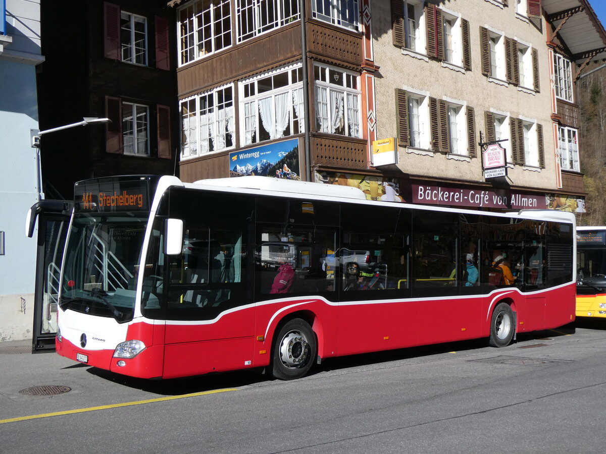 (272'686) - PostAuto Bern - BE 640'277/PID 12'318 - Mercedes (ex Wiener Linien, A-Wien Nr. 8158) am 8. M�rz 2025 beim Bahnhof Lauterbrunnen