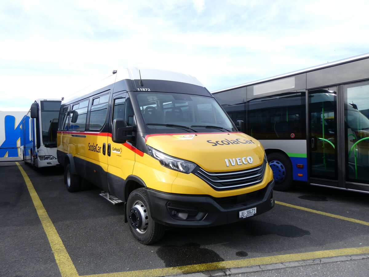 (272'714) - CarPostal Ouest - JU 38'471/PID 11'872 - Iveco (ex Froidevaux, Charmoille) am 9. M�rz 2025 in Kerzers, Interbus