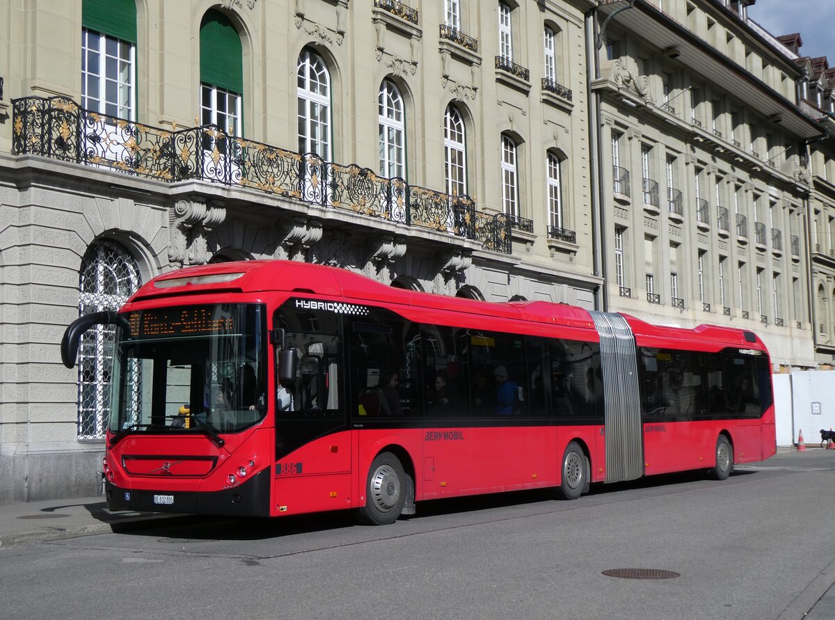 (272'854) - Bernmobil, Bern - Nr. 886/BE 832'886 - Volvo am 13. M�rz 2025 in Bern, Bundesplatz