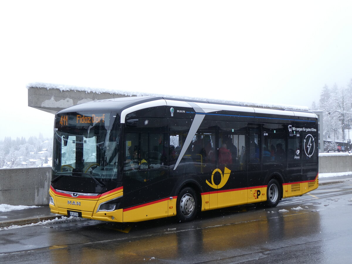 (272'889) - PostAuto Graub�nden - GR 187'350/PID 12'106 - eMAN am 14. M�rz 2025 in Flims, Bergbahnen