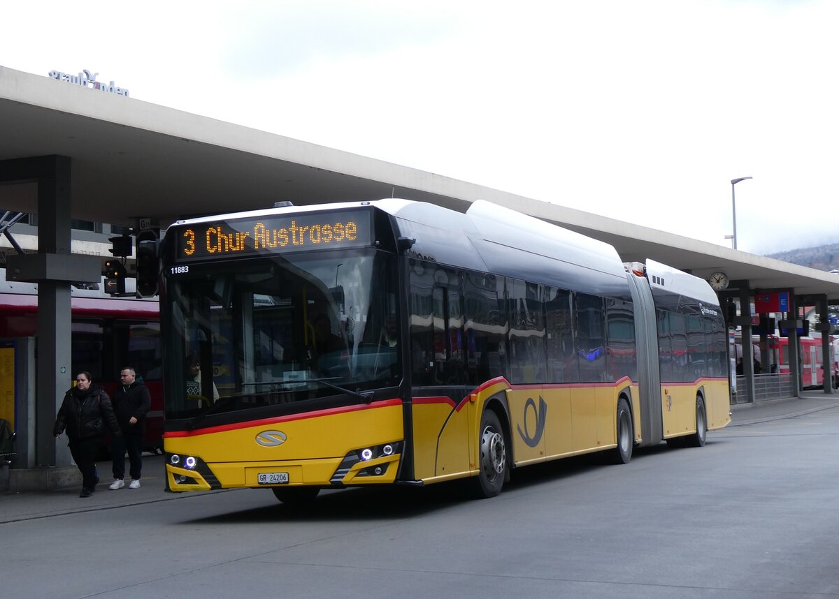 (272'927) - D�nser, Trimmis - GR 24'206/PID 11'883 - eSolaris am 14. M�rz 2025 beim Bahnhof Chur