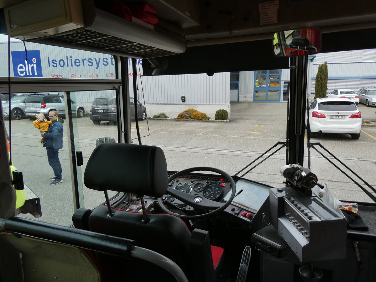 (272'998) - Keller, Niederwil - Nr. 4/SG 53'102 - Saurer/R&J (ex Keller, Hottwil Nr. 5/PID 1270; ex P 25'303; ex P 25'354) am 15. M�rz 2025 in Derendingen, Enter (Innenaufnahme)