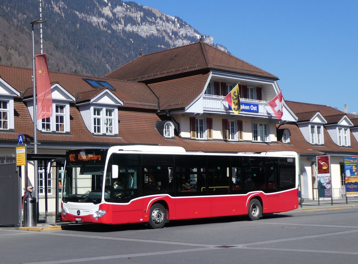 (273'072) - PostAuto Bern - BE 707'884/PID 12'414 - Mercedes (ex Wiener Linien, A-Wien Nr. 8154) am 18. M�rz 2025 beim Bahnhof Interlaken Ost