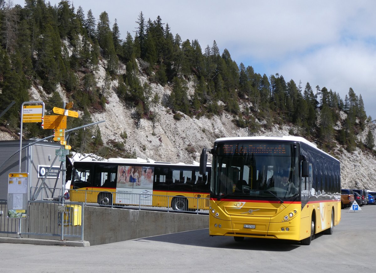(273'222) - PostAuto Bern - BE 707'920/PID 11'459 - Volvo (ex K�bli, Gstaad BE 671'405; ex K�bli, Gstaad BE 21'779) am 27. M�rz 2025 in Col du Pillon, Glacier 3000