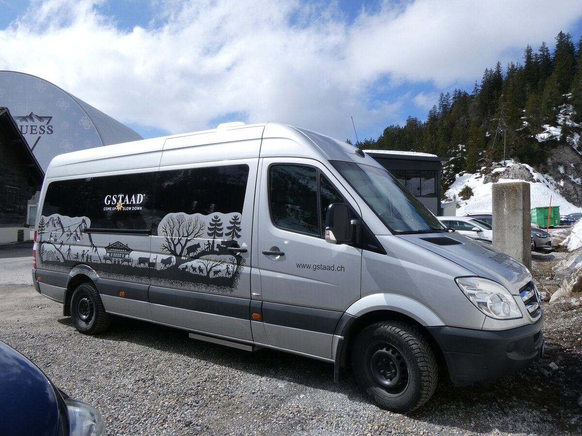 (273'226) - Bergbahnen Destination, Gstaad - BE 526'440 - Mercedes am 27. M�rz 2025 in Col du Pillon, Glacier 3000