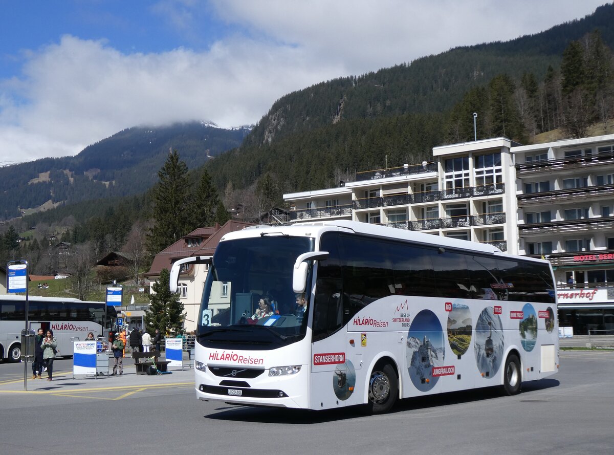 (273'273) - Hil�rio, Sch�tz - LU 254'804 - Volvo am 28. M�rz 2025 beim Bahnhof Grindelwald