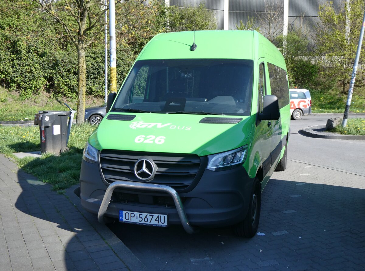 (273'545) - Aus Polen: GTV Bus, Ozimek - Nr. 626/OP 5674U - Mercedes am 3. April 2025 in Bottrop, Rastst�tte