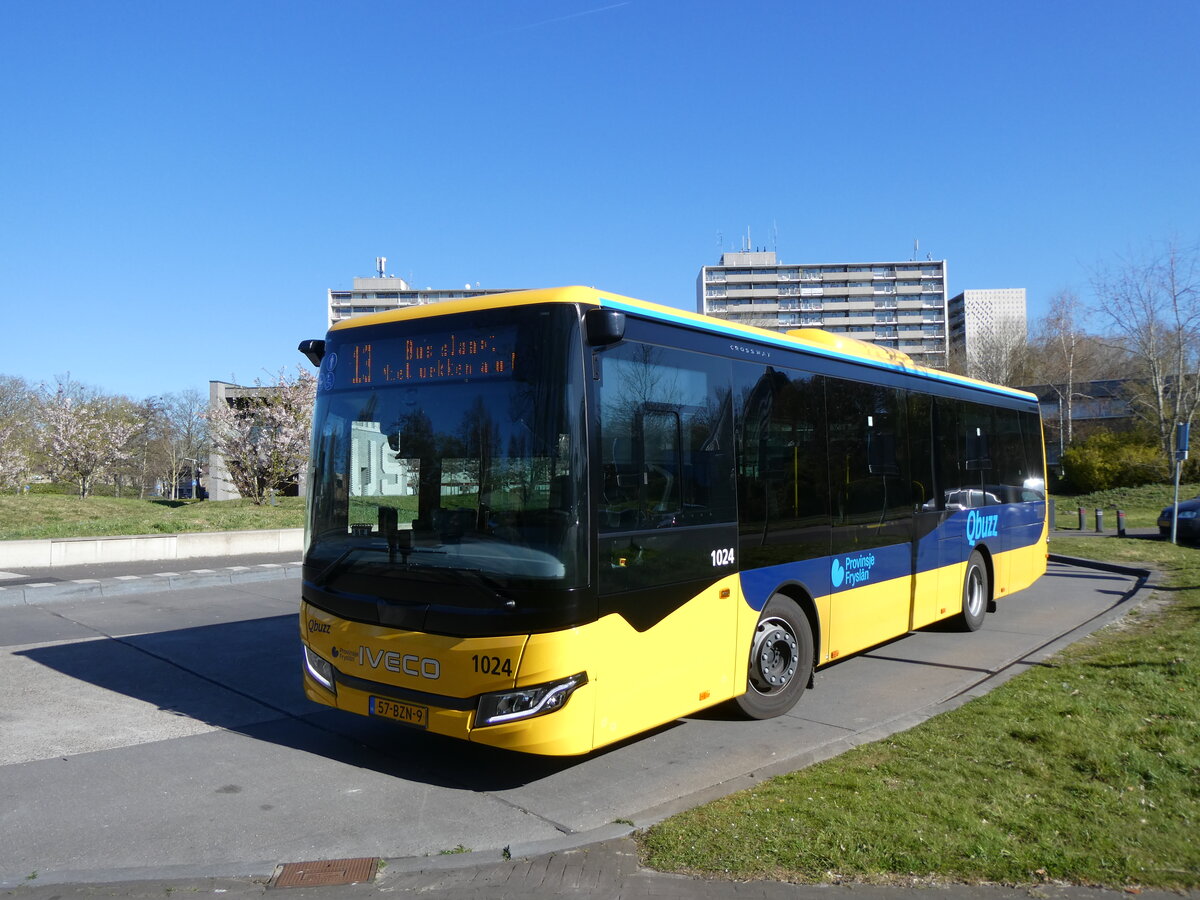 (273'598) - Qbuzz, Groningen - Nr. 1024/57-BZN-9 - Iveco am 5. April 2025 in Drachten, Transferium Oost