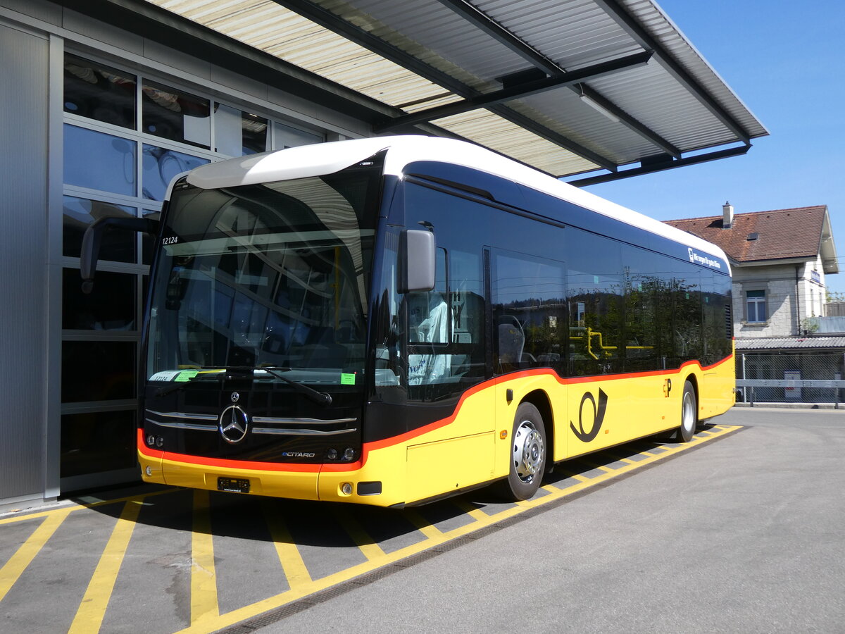 (273'886) - PostAuto Bern - PID 12'124 - eMercedes am 12. April 2025 in Winterthur, Daimler Buses
