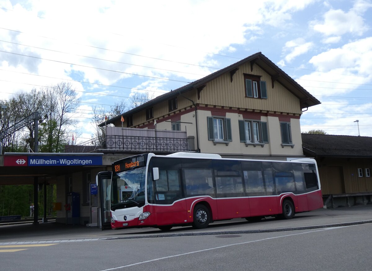 (274'124) - PostAuto Ostschweiz - TG 158'216/PID 12'413 - Mercedes (ex Wiener Linien, A-Wien Nr. 8153) am 22. April 2025 beim Bahnhof M�llheim-Wigoltingen