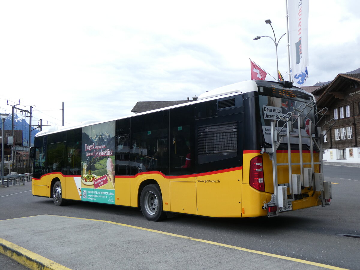 (274'181) - Fl�ck, Brienz - Nr. 6/BE 26'631/PID 11'683 - Mercedes (ex PostAuto Bern) am 24. April 2025 beim Bahnhof Brienz