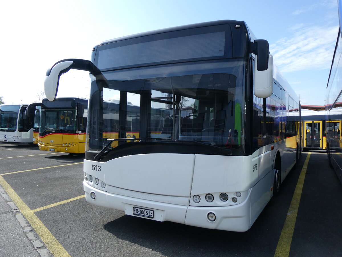 (274'314) - Intertours, Domdidier - Nr. 513/FR 300'513 - Solaris (ex AAGR Rothenburg Nr. 13) am 27. April 2025 in Kerzers, Interbus