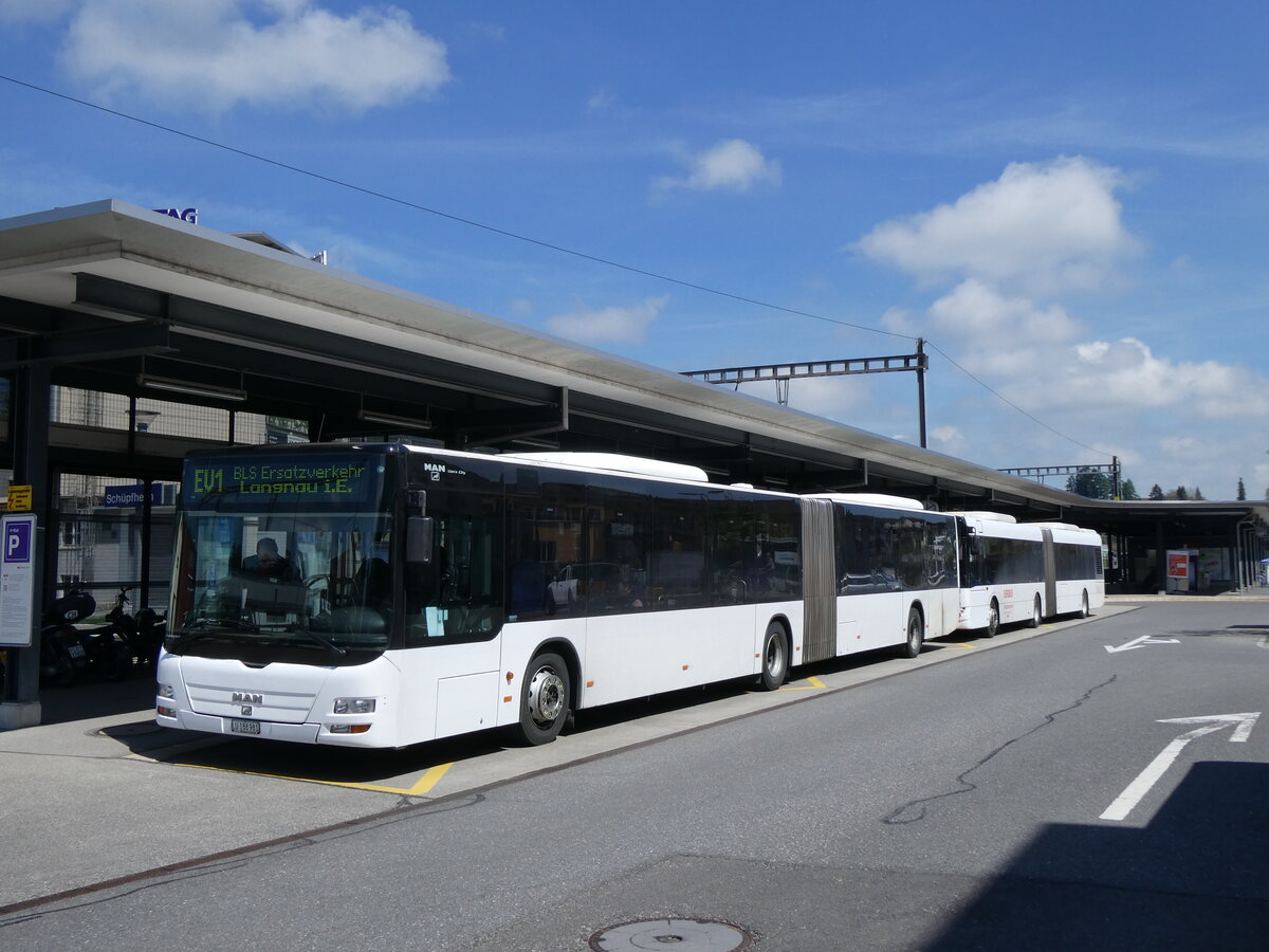 (274'334) - H�fliger, Sursee - Nr. 7/LU 188'981 - MAN (ex St. Gallerbus, St. Gallen Nr. 298) am 28. April 2025 beim Bahnhof Sch�pfheim