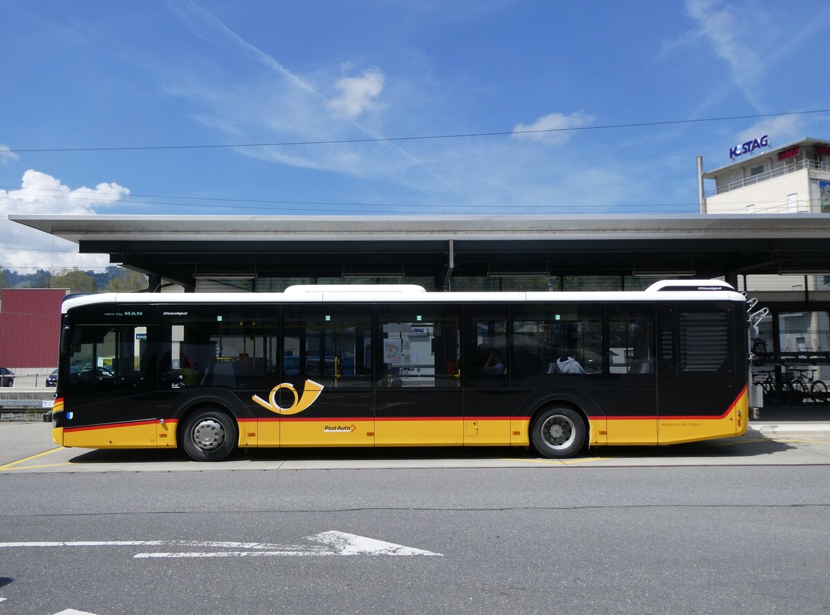 (274'354) - Amstein, Willisau - Nr. MAN 10/LU 15'605/PID 11'927 - MAN am 28. April 2025 beim Bahnhof Sch�pfheim
