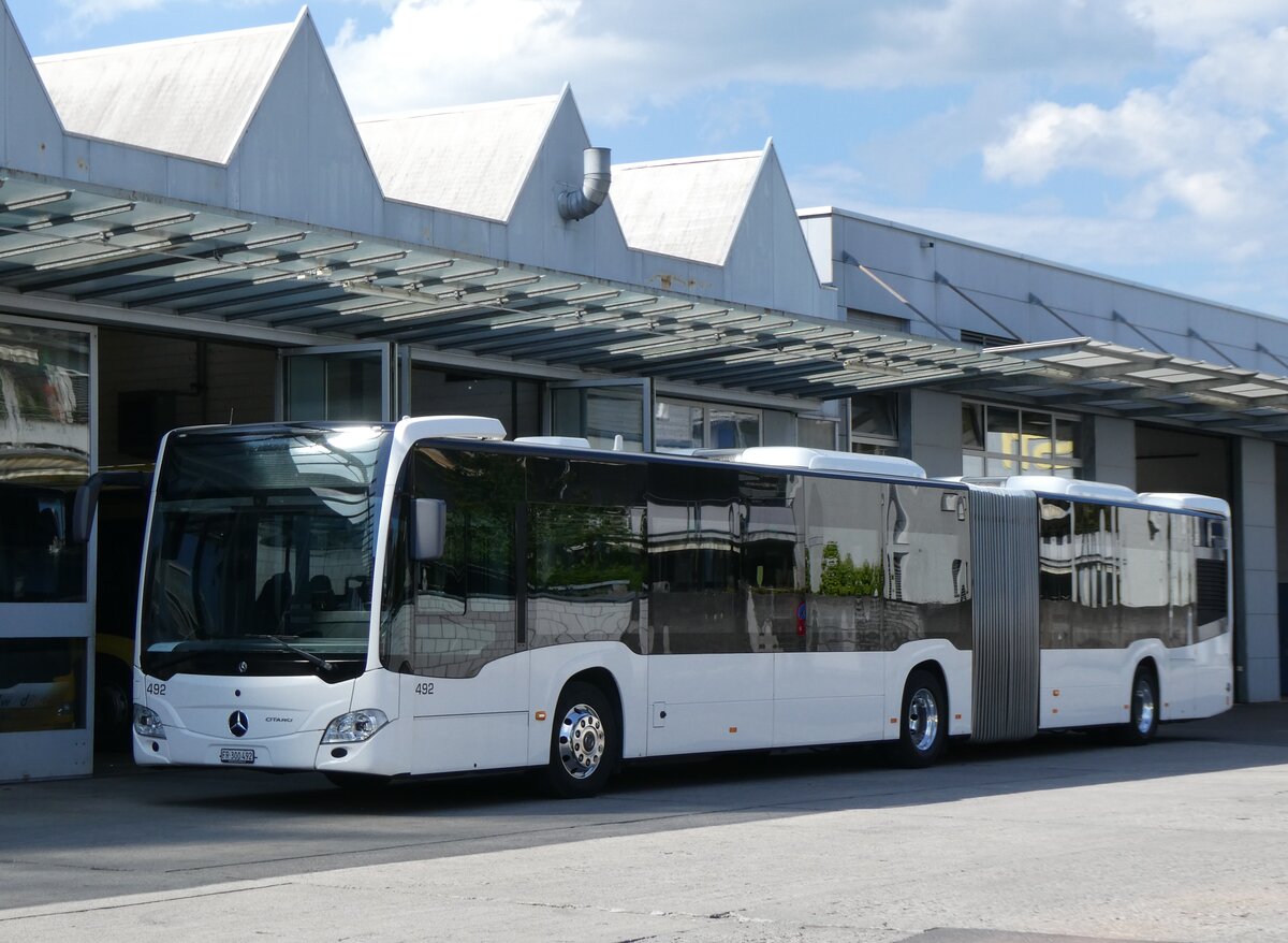 (274'394) - Intertours, Domdidier - Nr. 492/FR 300'492 - Mercedes am 1. Mai 2025 in Thun, Garage STI