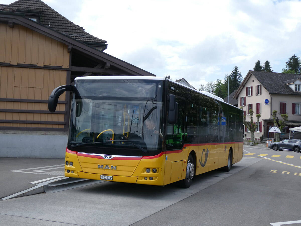 (274'519) - Moser, Flaach - Nr. 394/ZH 332'706/PID 11'286 - MAN am 3. Mai 2025 beim Bahnhof Rickenbach-Attikon