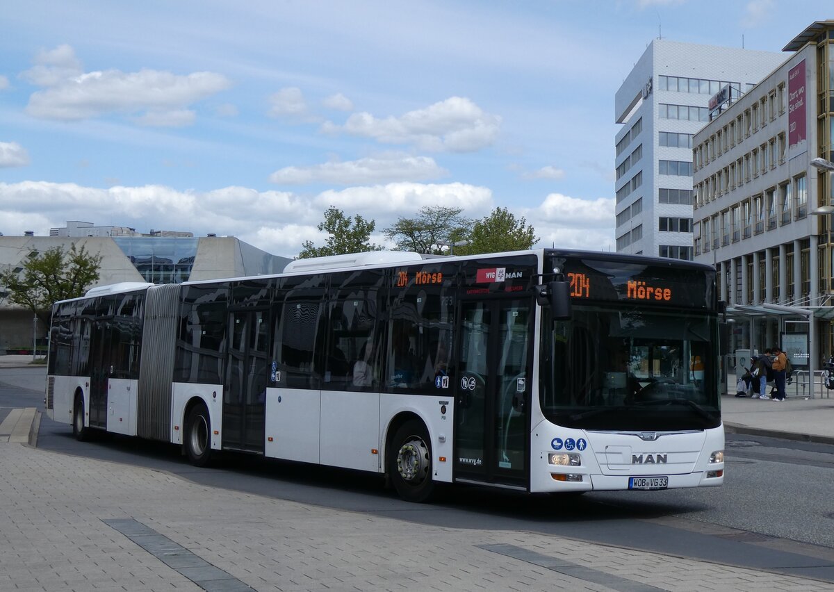 (274'975) - WVG Wolfsburg - Nr. 733/WOB-VG 33 - MAN am 7. Mai 2025 beim Hauptbahnhof Wolfsburg