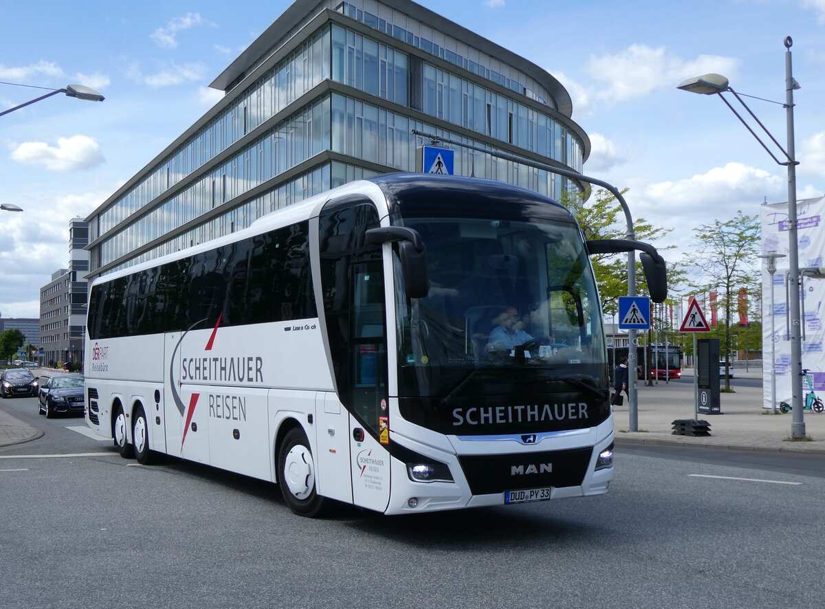 (274'993) - Scheithauer, Duderstadt - DUD-PY 33 - MAN am 7. Mai 2025 beim Hauptbahnhof Wolfsburg