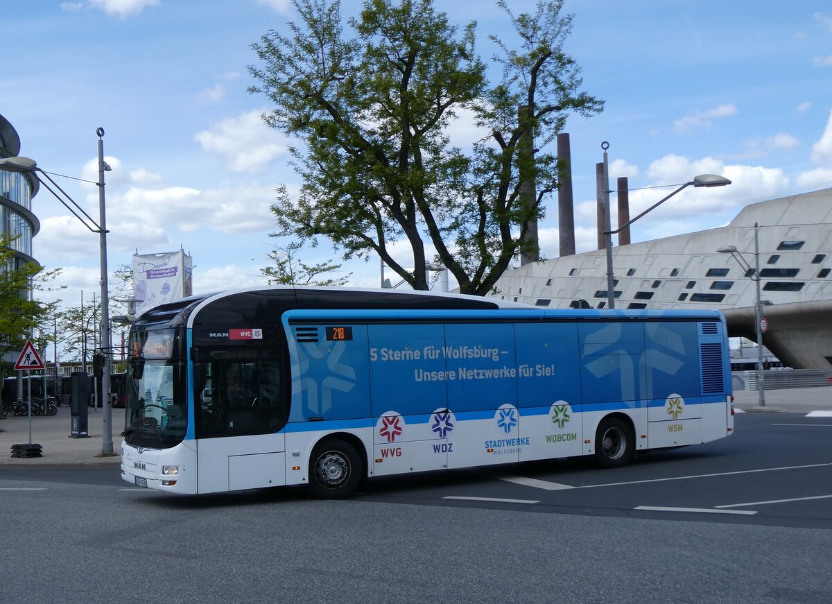 (274'997) - WVG Wolfsburg - Nr. 980/WOB-VG 80 - MAN am 7. Mai 2025 beim Hauptbahnhof Wolfsburg