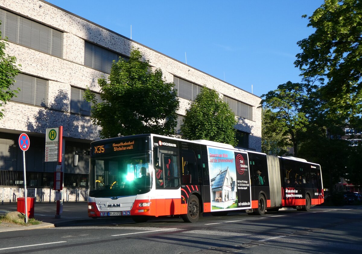 (275'259) - HHA Hamburg - Nr. 7715/HH-YG 1715 - MAN am 9. Mai 2025 in Hamburg, Borgfelder Strasse
