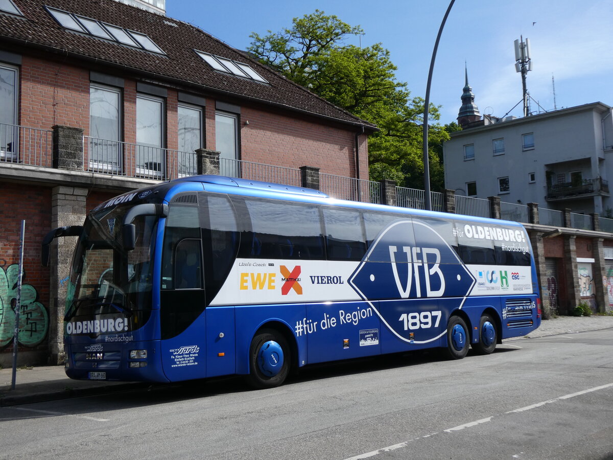 (275'353) - Wiards, Elsfleth - BRA-WM 660 - MAN am 10. Mai 2025 in Hamburg, Landungsbr�cken