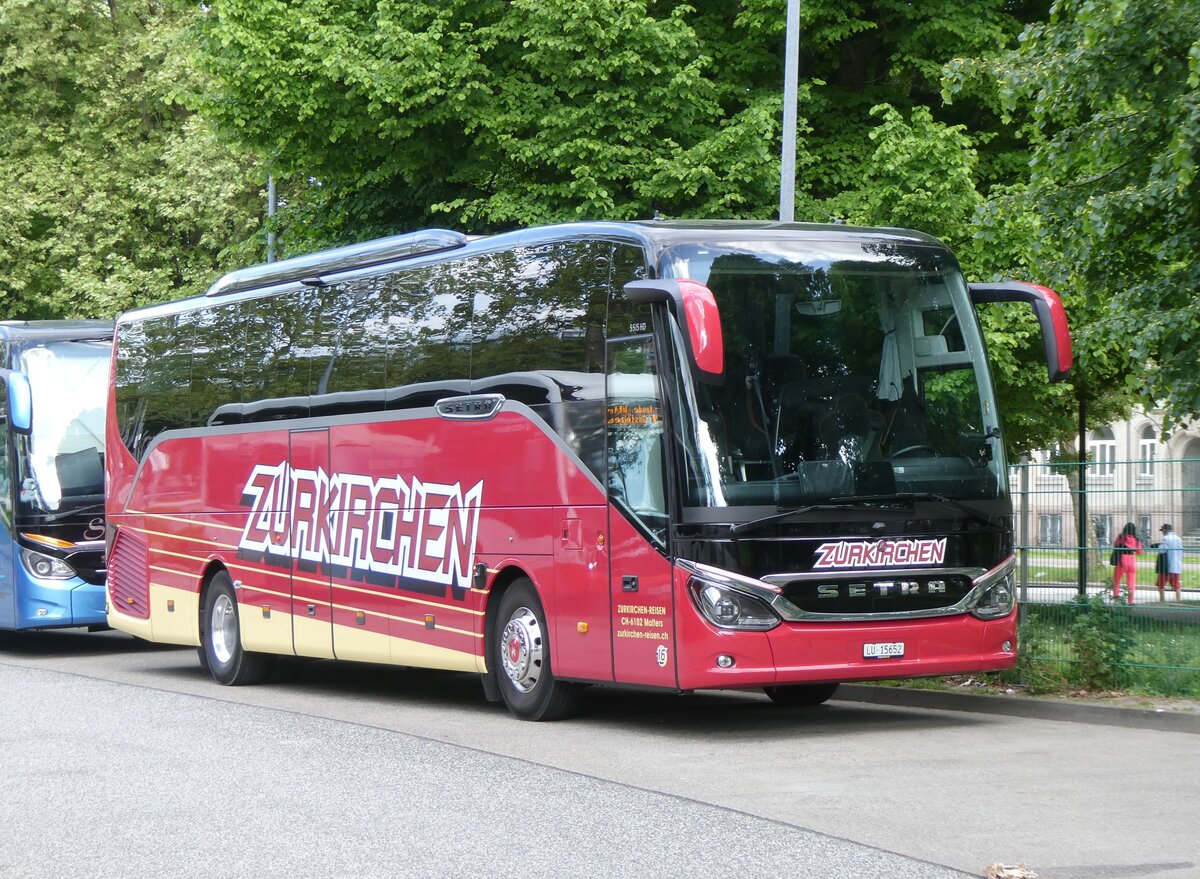 (275'378) - Aus der Schweiz: Zurkirchen, Malters - Nr. 16/LU 15'652 - Setra (ex Slovak Lines, SK-Bratislava) am 10. Mai 2025 beim Hauptbahnhof Hamburg
