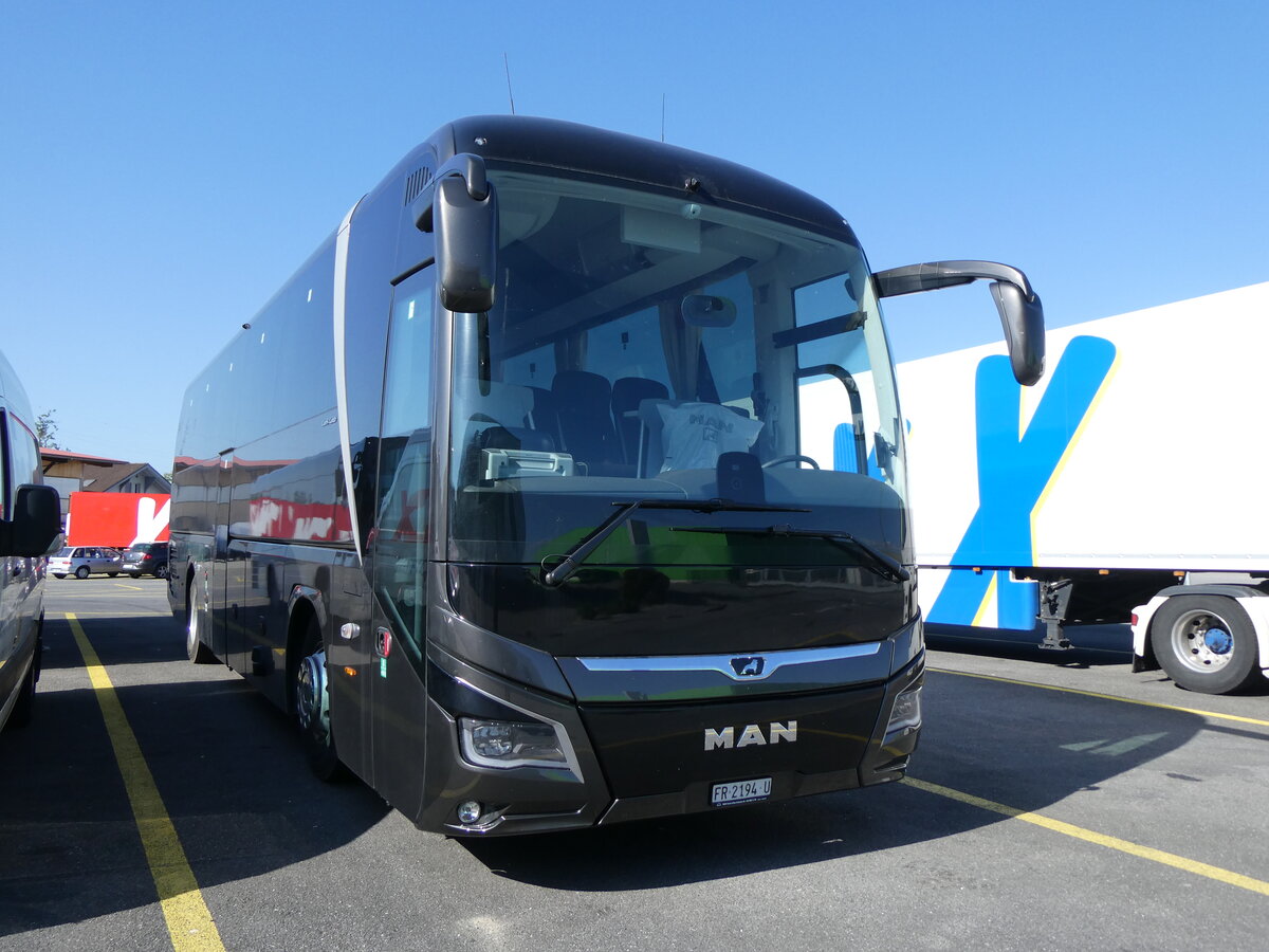 (275'697) - Interbus, Kerzers - FR 2194 U - MAN am 18. Mai 2025 in Kerzers, Interbus