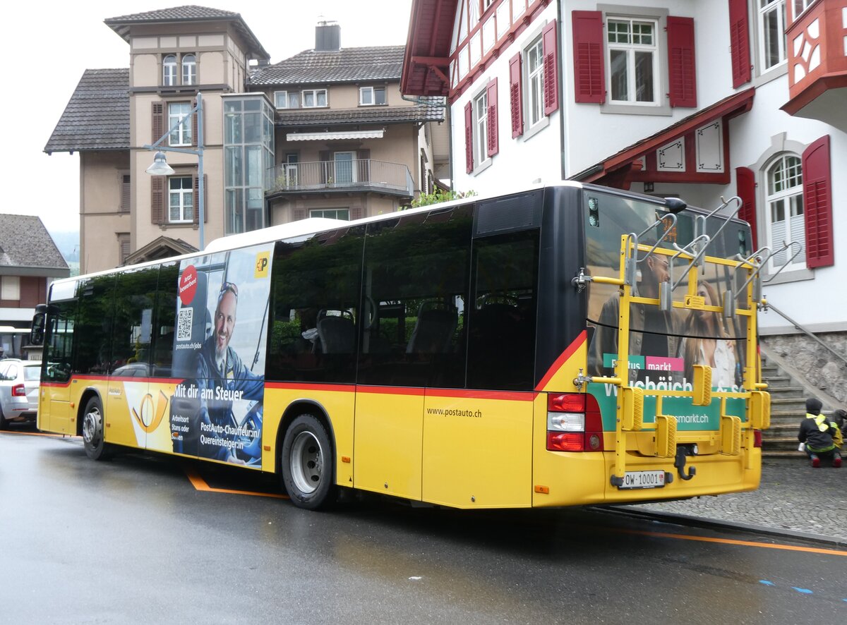(275'742) - PostAuto Zentralschweiz - Nr. 501/OW 10'001/PID 10'265 - MAN (ex Nr. 9; ex Dillier, Sarnen Nr. 9) am 23. Mai 2025 beim Bahnhof Sarnen