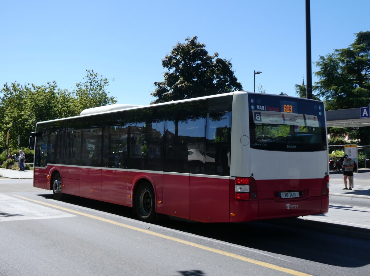 (275'995) - TRAVYS Yverdon - Nr. 102/VD 1418 - MAN (ex Dr. Richard, A-Wien Nr. 1435) am 30. Mai 2025 beim Bahnhof Yverdon