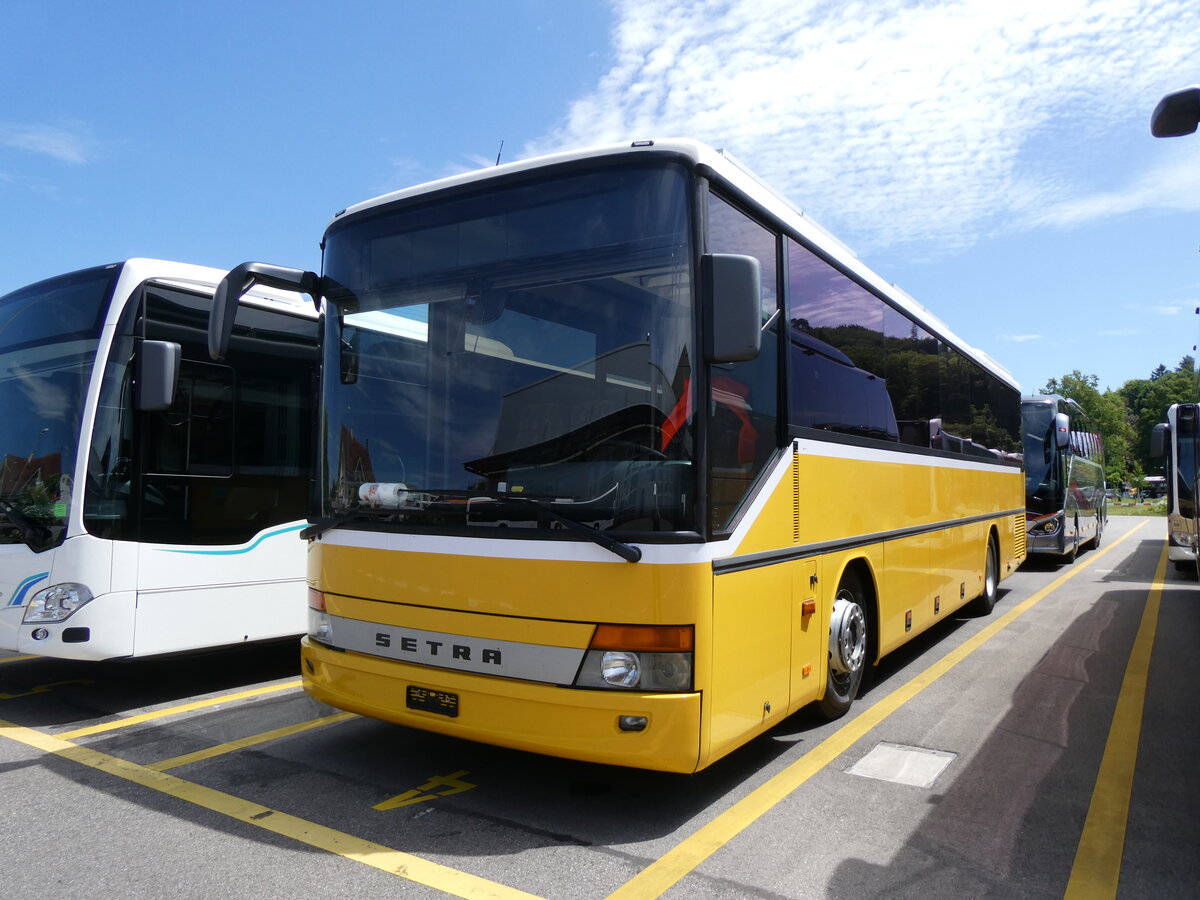 (276'126) - Laut-Hell- Visuell, Baar - Nr. 56 - Setra (ex Autopostale, Muggio Nr. 535/PID 4099; ex AutoPostale Ticino Nr. 535; ex Marchetti, Airolo Nr. 3) am 31. Mai 2025 in Winterthur, Daimler Buses