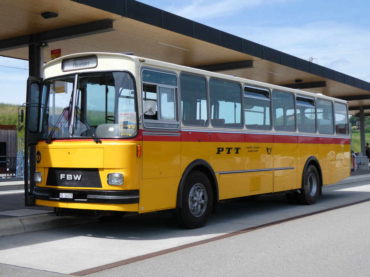 (276'187) - Birchler, Remetschwil - AG 54'039 - FBW/T�scher (ex Gerber, Winkel; ex Eggenberger, M�riken; ex Tanner, Bubendorf; ex P 24'803) am 1. Juni 2025 beim Bahnhof Biglen
