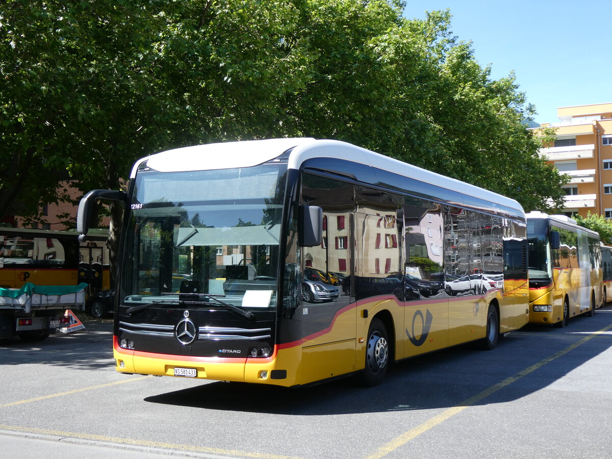 (276'299) - PostAuto Wallis - VS 581'433/PID 12'161 - eMercedes am 6. Juni 2025 in Brig, Garage