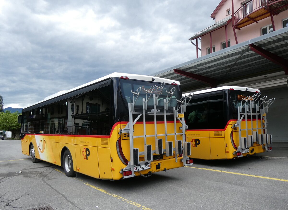 (276'462) - Fl�ck, Brienz - Nr. 29/BE 868'729/PID 11'831 - Iveco am 7. Juni 2025 in Meiringen, Postautostation