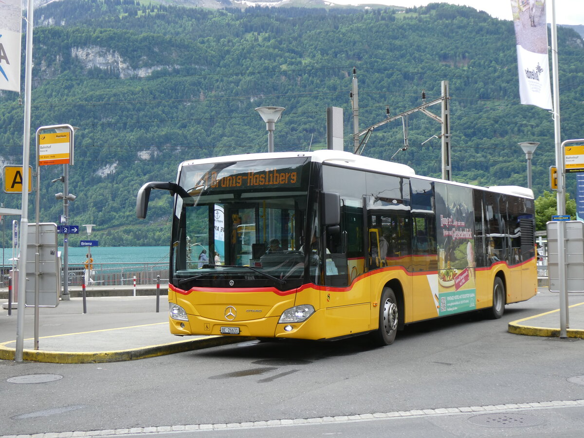 (276'483) - Fl�ck, Brienz - Nr. 6/BE 26'631/PID 11'683 - Mercedes (ex PostAuto Bern) am 7. Juni 2025 beim Bahnhof Brienz
