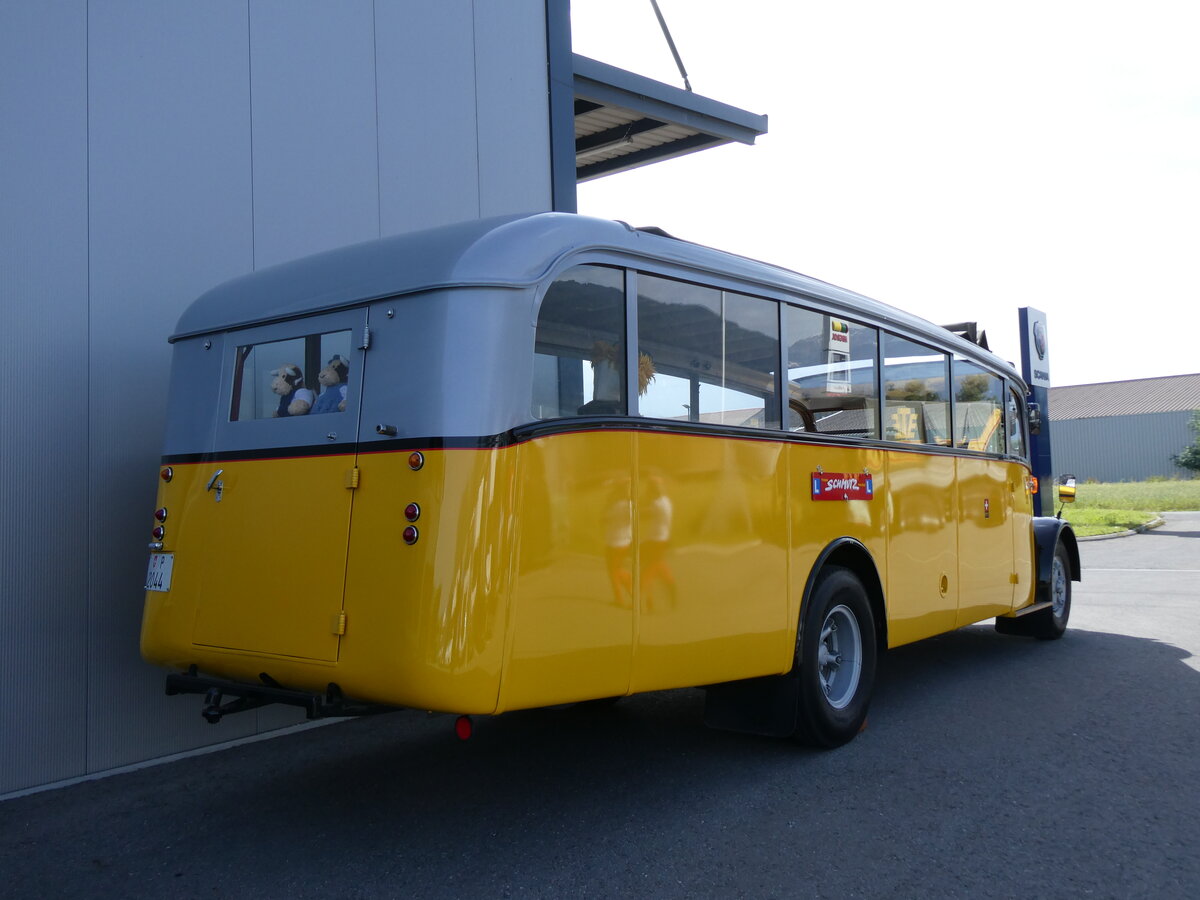 (276'634) - Schmutz, Vaulruz -  P 2044  - Saurer/Saurer (ex Nestl�; ex P 23'019; ex P 2044) am 14. Juni 2025 in Aigle, Kolly SA