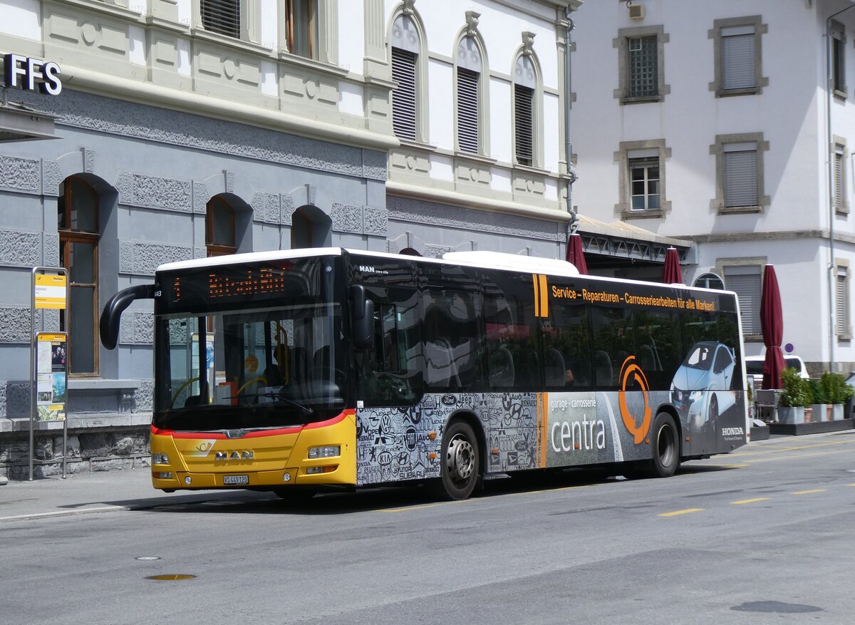 (276'708) - PostAuto Wallis - VS 449'120/PID 10'443 - MAN am 14. Juni 2025 beim Bahnhof Brig